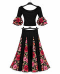 Ensemble enfant VALENTINA noir : blouse à doubles volants fleuris et jupe évasée à godets floraux – tenue de flamenco