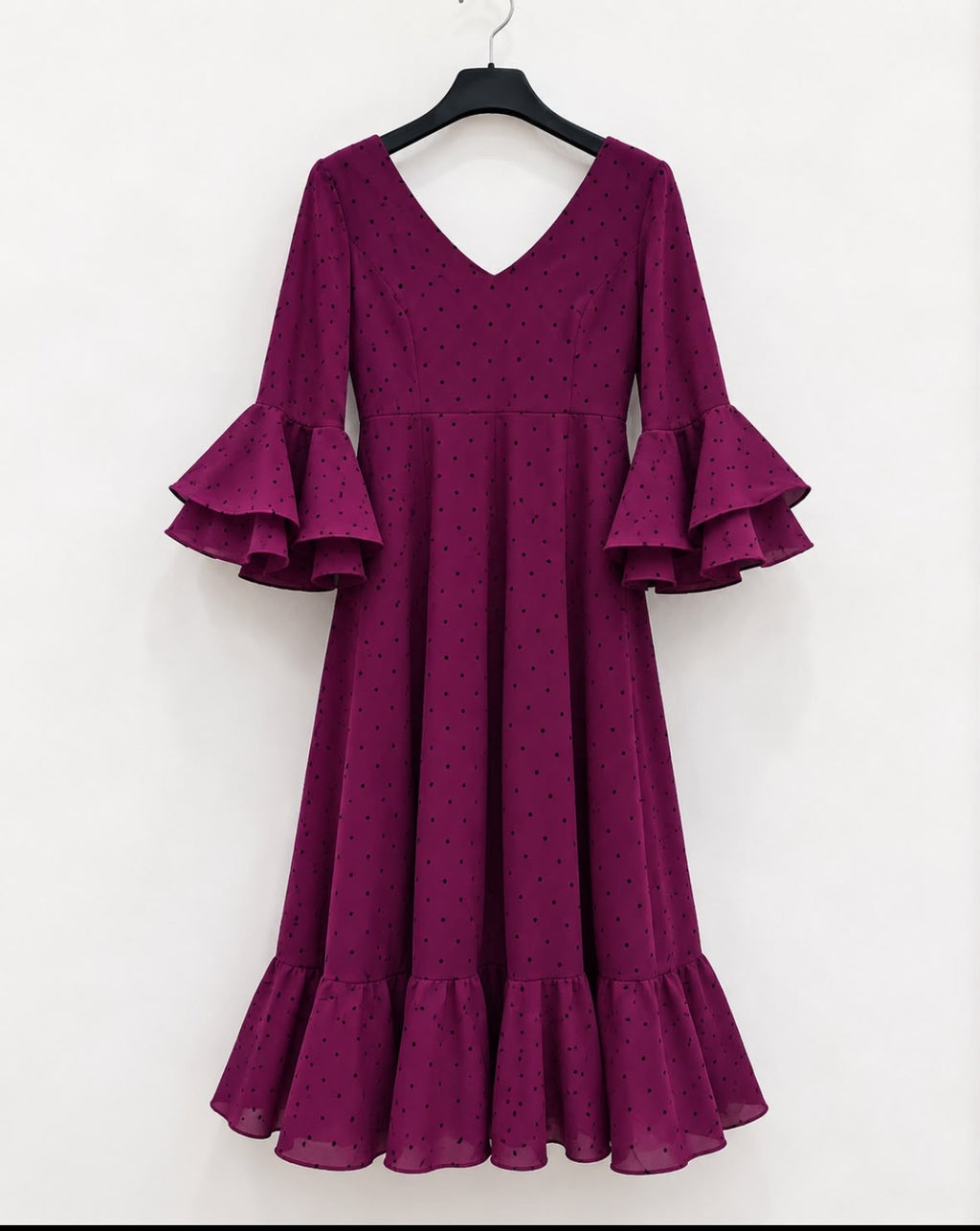 Robe Magla Prune à petits pois et volants – tenue de flamenco