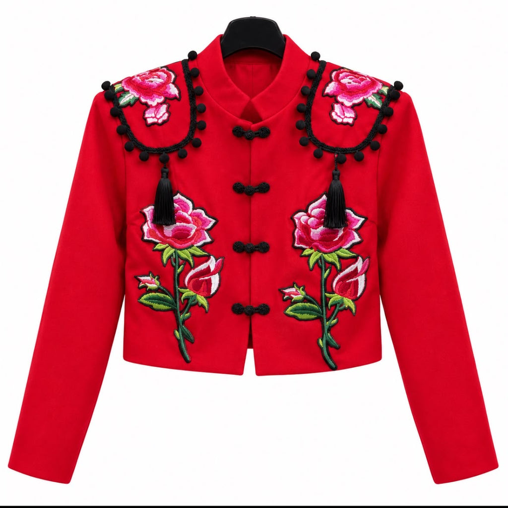 Torera AMALIA rouge à motifs floraux et ornements noirs – tenue de flamenco