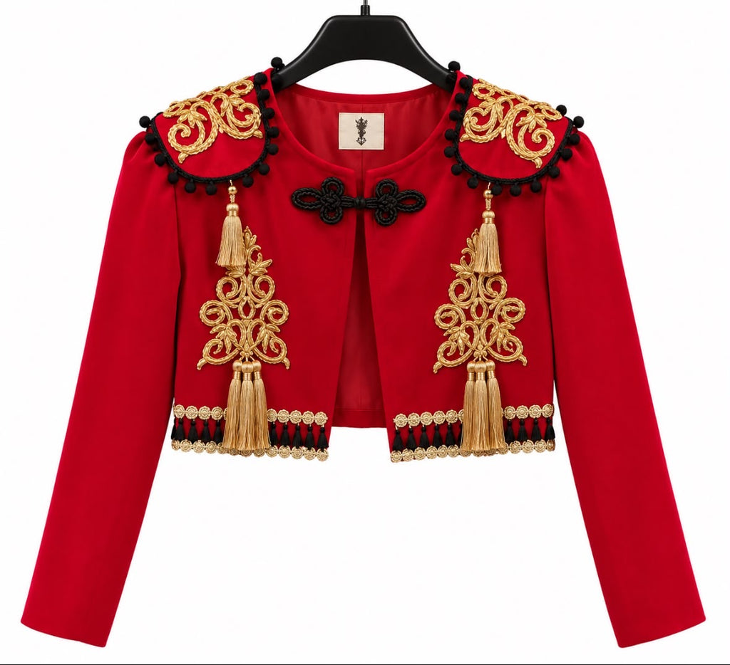 Torera TRIANA rouge avec ornements et glands dorés – tenue de flamenco